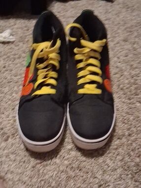 Heelys Black Sneakers with Yellow Laces and Orange Accents